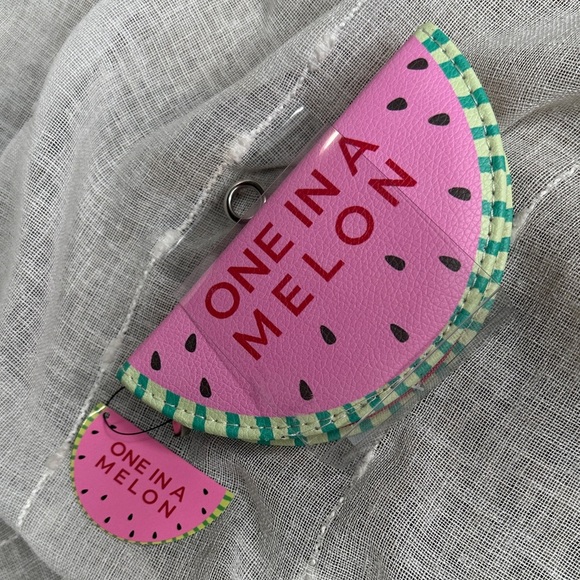 Beauty Concepts B.C. Essential Brow Kit in a Watermelon Pink Zipped Case NWT - Picture 2 of 7